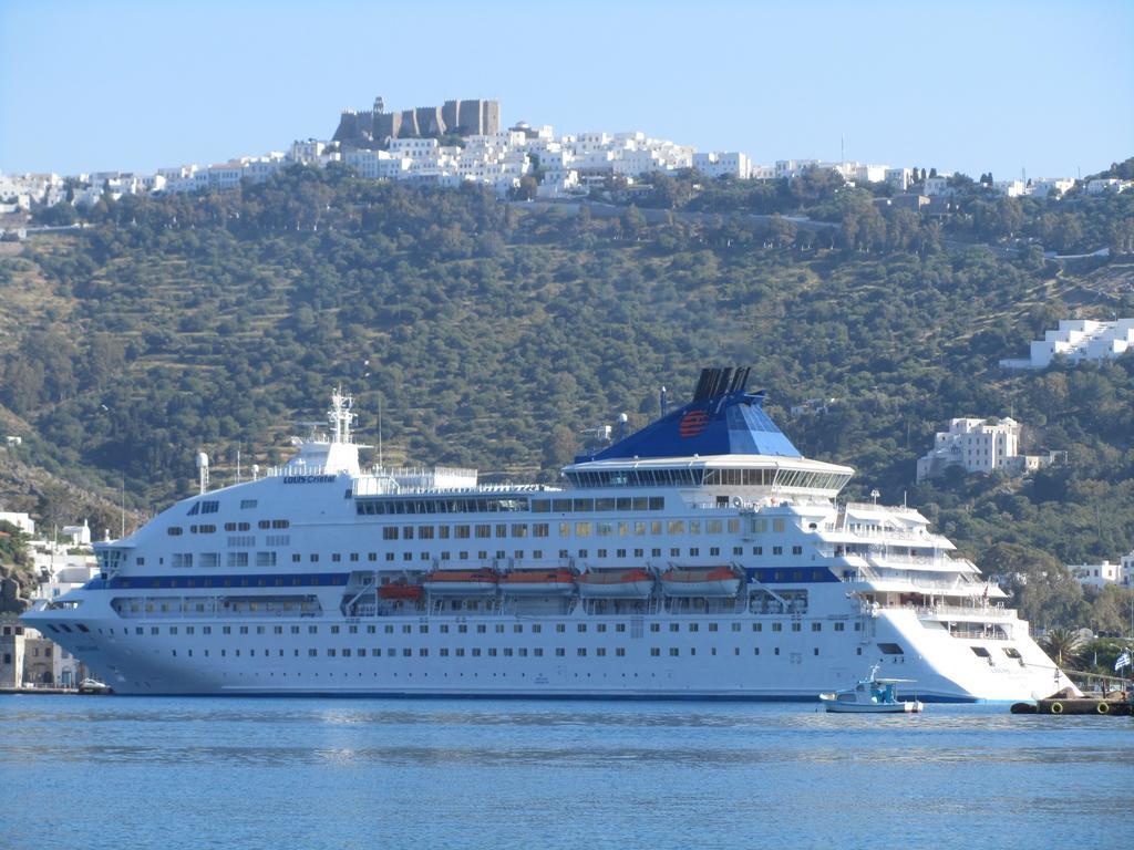 Porto Scoutari Romantic Hotel Skála Exterior foto